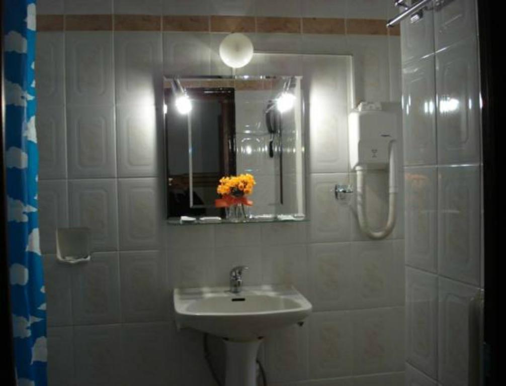 Hotel Hellinis Florina Buitenkant foto